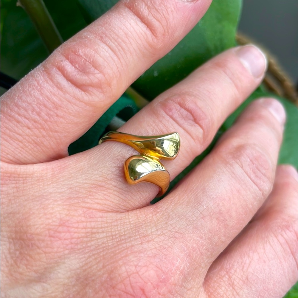 BOGO SALE Vintage Gold-Tone Ring